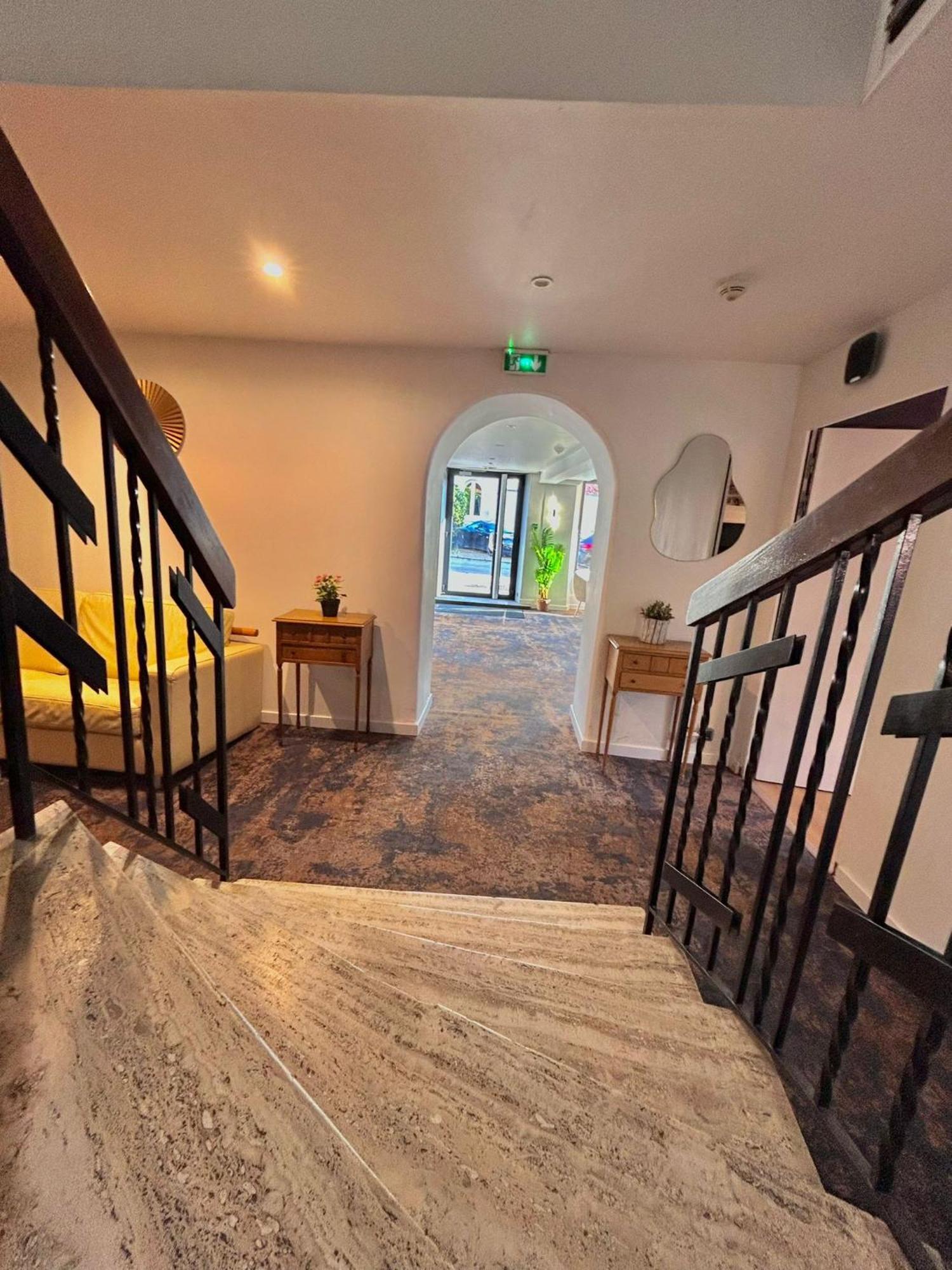 Auberge de l'Etoile Thoiry  Eksteriør billede